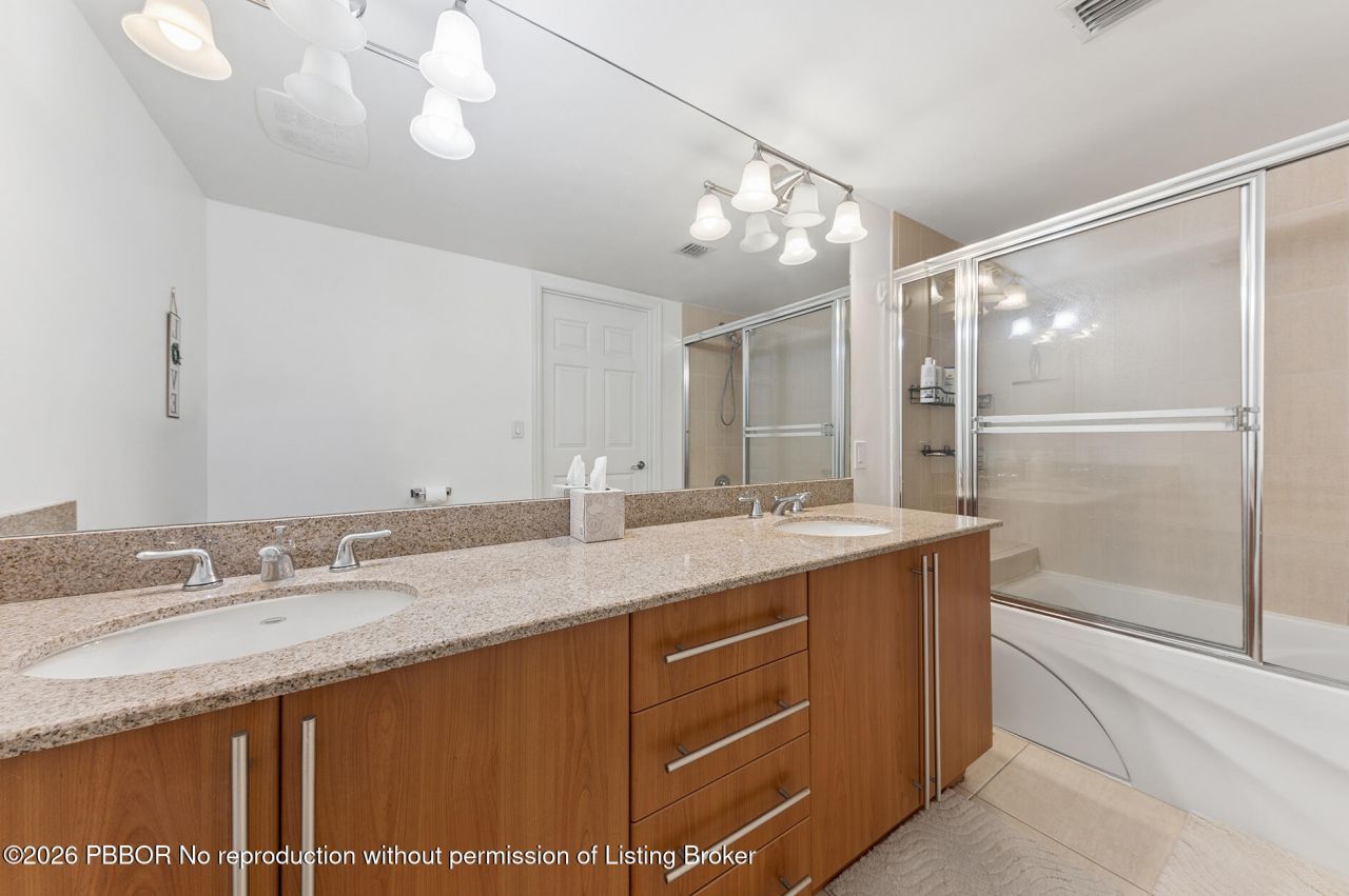 610 Clematis Street, Unit 209, West Palm Beach, FL 33401 Photo