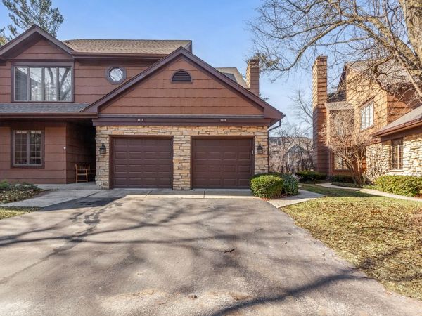 1109 Ponderosa Court , Darien, IL 60561