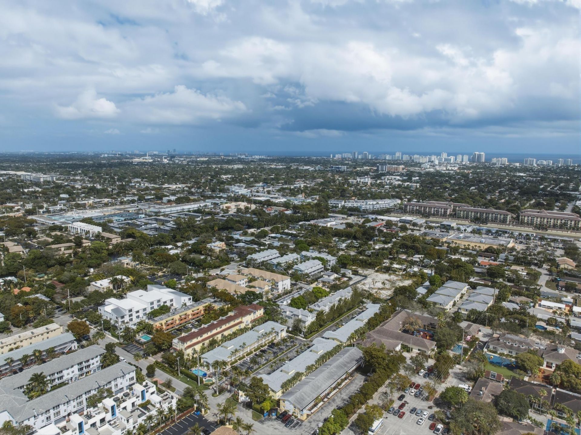 2660 NE 8th Ave, Unit 102, Wilton Manors, FL 33334 Photo