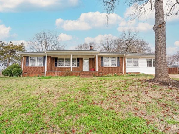 2926 Lake Drive , Shelby, NC 28152