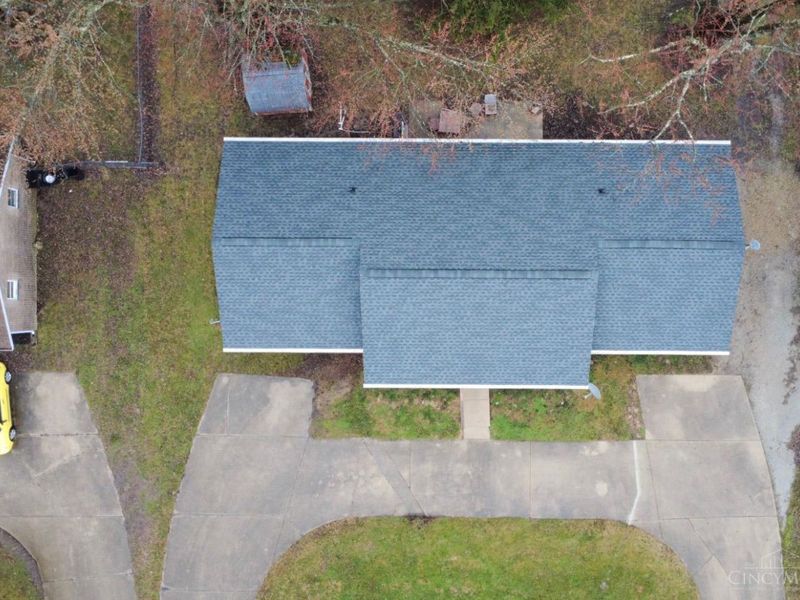 7636 Rosewood Drive, Blanchester, OH 45107 Photo 2