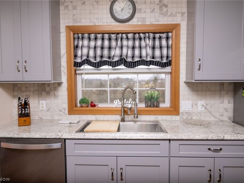 41152 Black Oak Road, Flushing, OH 43977 Photo 12