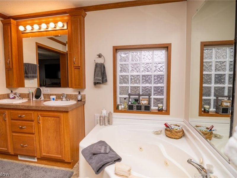 41152 Black Oak Road, Flushing, OH 43977 Photo 21