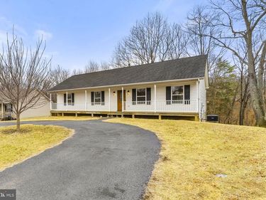 110 WARE PLACE , WINCHESTER, VA 22602