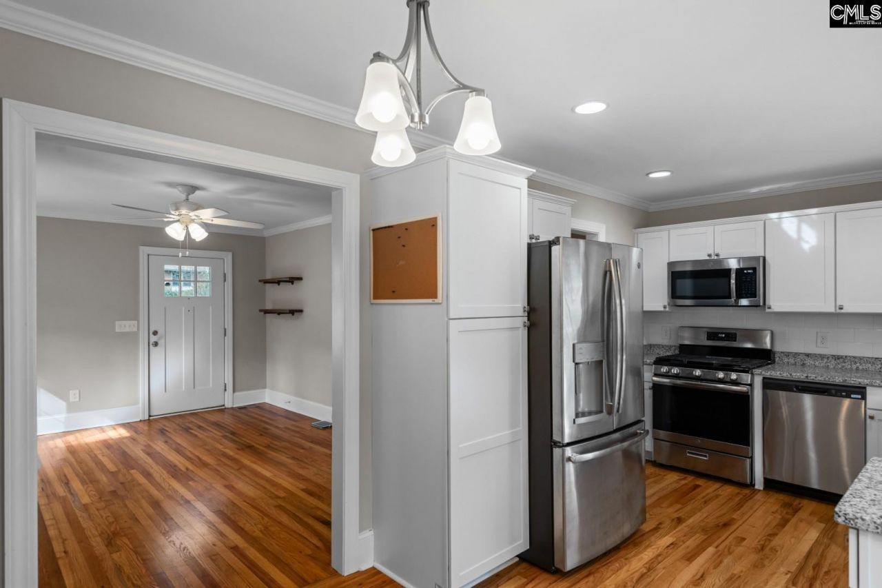 746 Deerwood Street  Photo 12