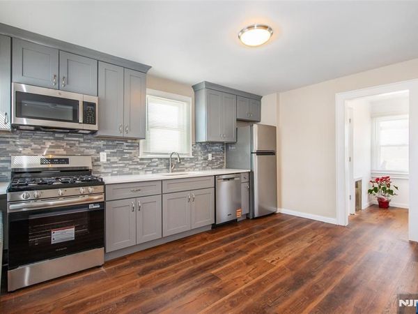 116 Eagle Street, NORTH ARLINGTON, NJ 07031