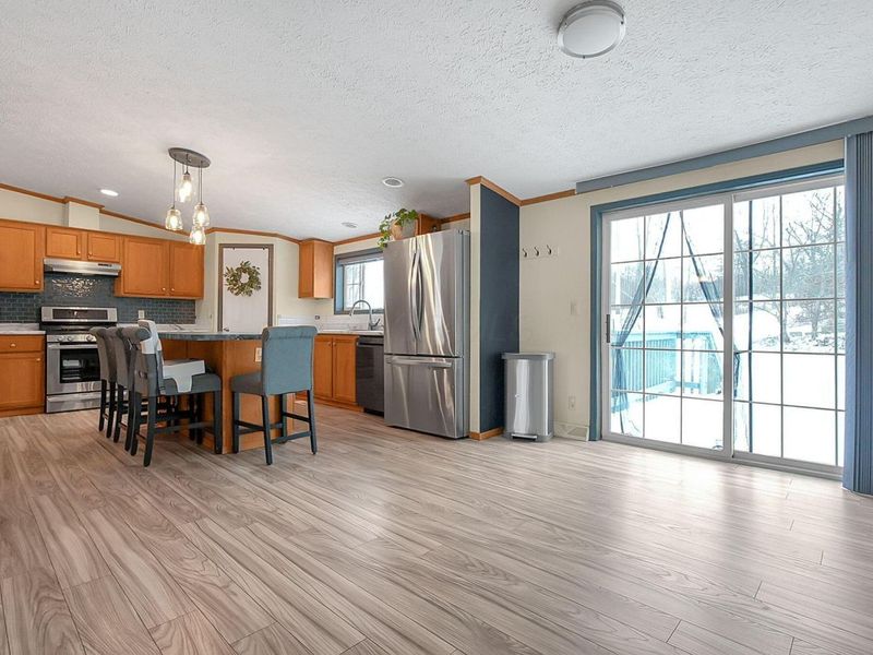 10648 Watson Road SE, Heath, OH 43056 Photo 11