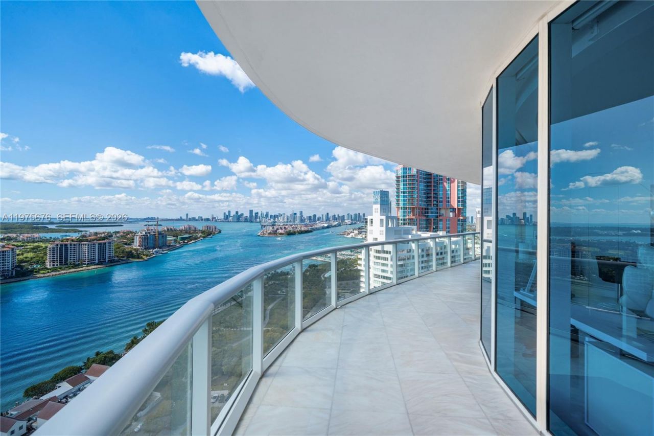 100 S Pointe Dr, Unit 2604, Miami Beach, FL 33139 Photo