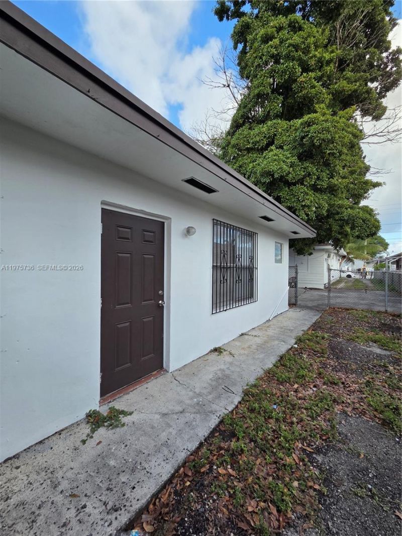 2722 NW 23rd Ave , Miami, FL 33142 Photo