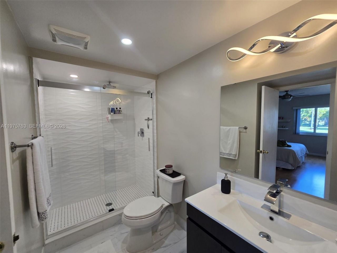 140 Lakeview Dr , Unit 111, Weston, FL 33326 Photo