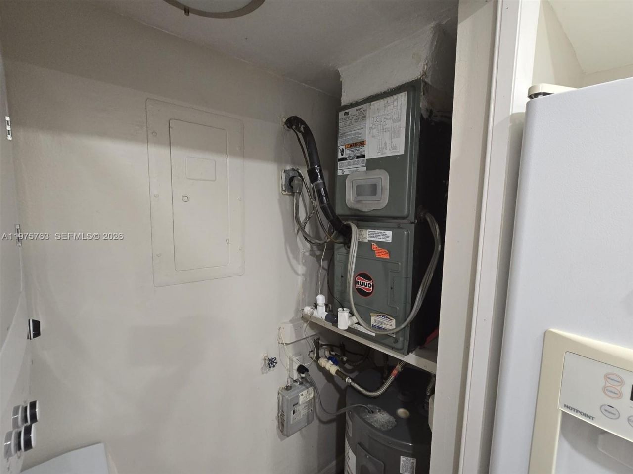 140 Lakeview Dr , Unit 111, Weston, FL 33326 Photo