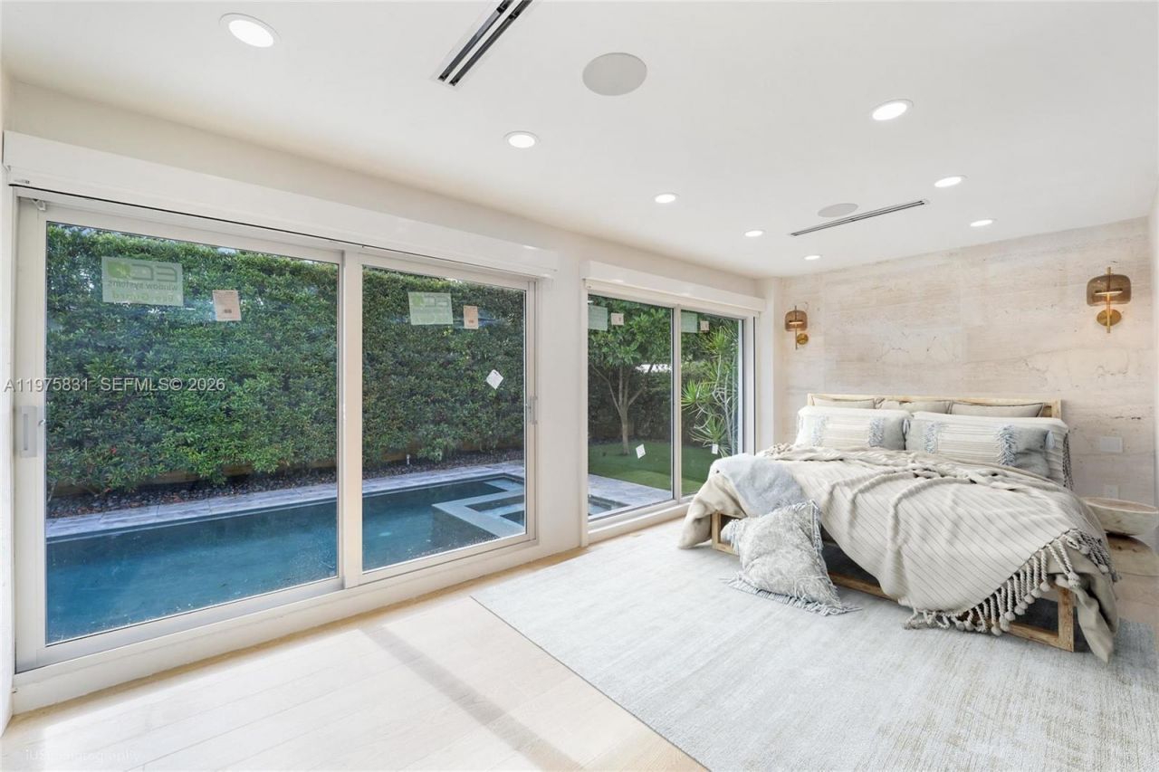 555 NE 52nd Ter, Miami, FL 33137 Photo