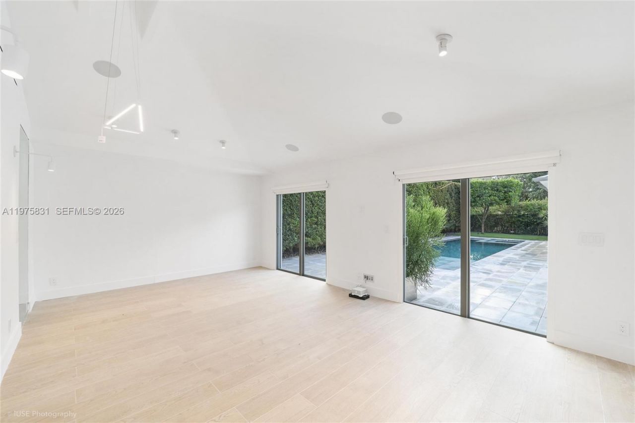 555 NE 52nd Ter, Miami, FL 33137 Photo