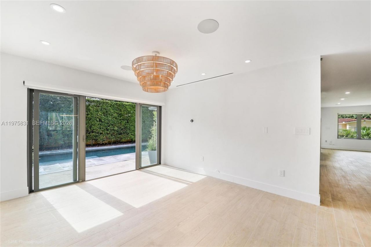 555 NE 52nd Ter, Miami, FL 33137 Photo