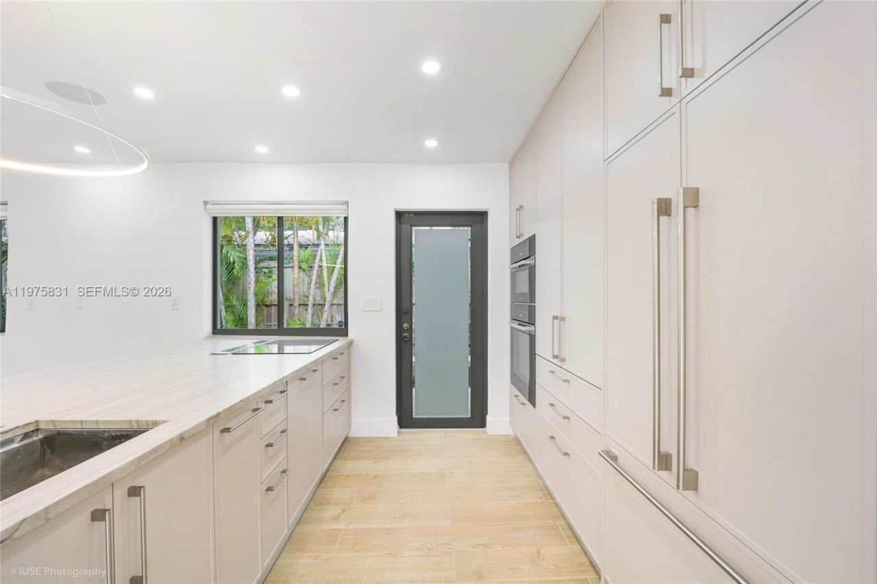 555 NE 52nd Ter, Miami, FL 33137 Photo