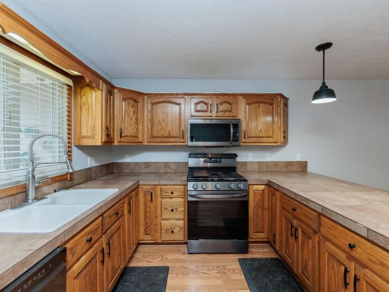 16 Senior Drive, Greenwich, OH 44837 Photo 9