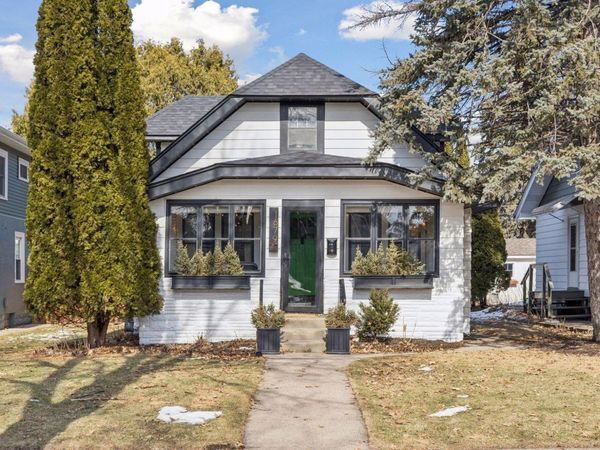 1679 Bayard Avenue, Saint Paul, MN 55116