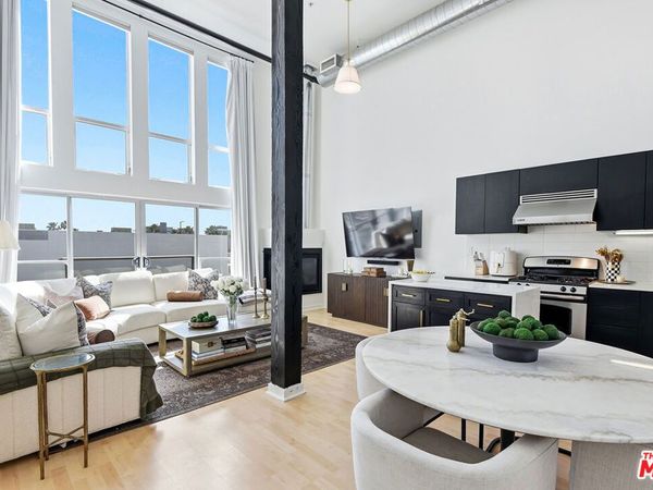 4215 Glencoe Avenue, Unit 407, Marina Del Rey, CA 90292