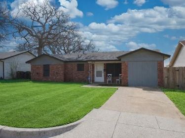 5508 Patton Drive, Fort Worth, TX 76112