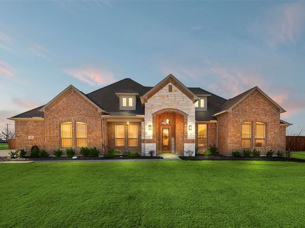 121 Muscogee Drive, Waxahachie, TX 75165