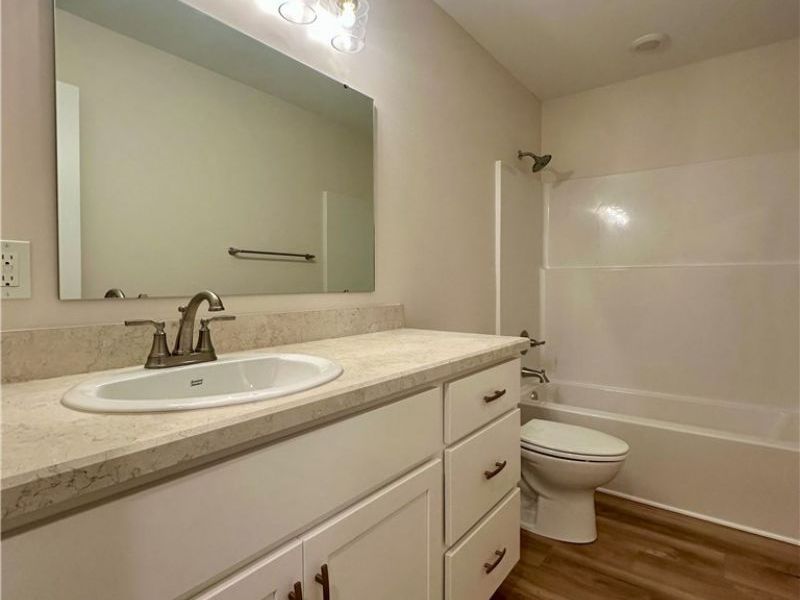 1581 Drexel Avenue NW, Warren, OH 44485 Photo 24