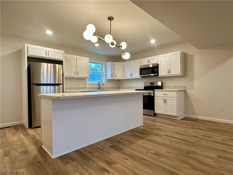 1581 Drexel Avenue NW, Warren, OH 44485 Photo 6