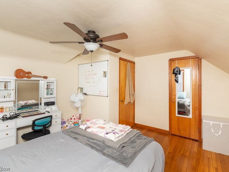 6365 Doncaster Avenue, Parma, OH 44129 Photo 17