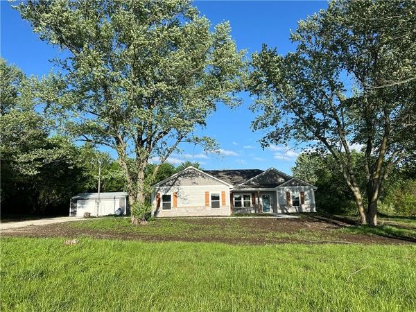 1108 OO Highway, Odessa, MO 64076