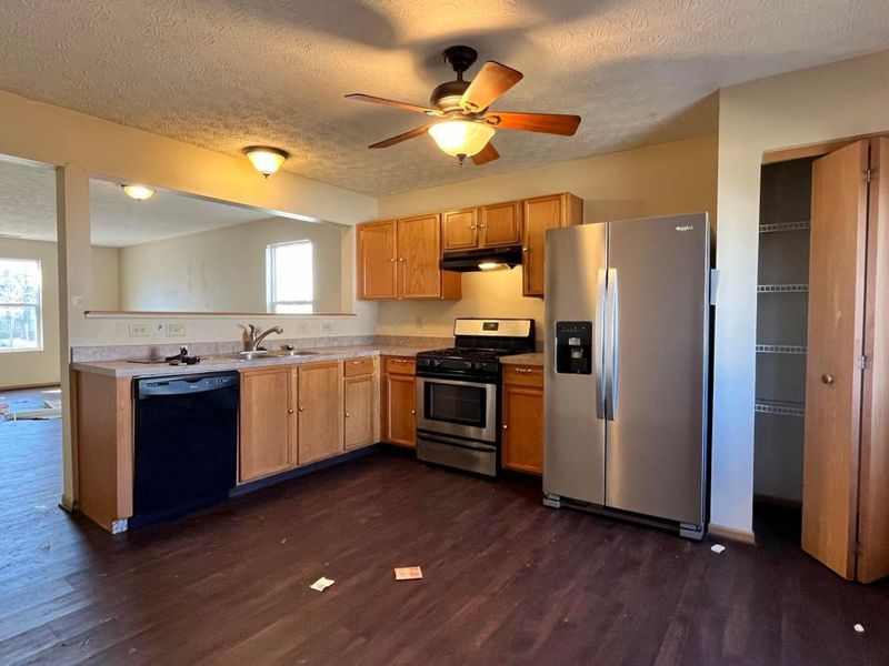 7516 Hemrich Drive , Canal Winchester, OH 43110 Photo 5