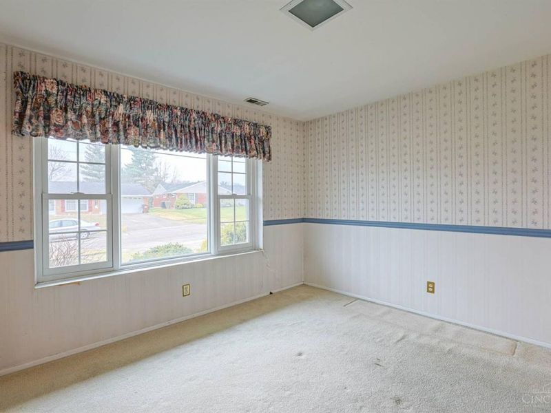 1126 Hickok Lane, Delhi Twp, OH 45238 Photo 10