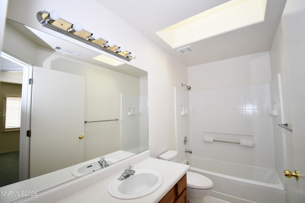 1159 White Oak Loop, Minden, NV 89423 Photo