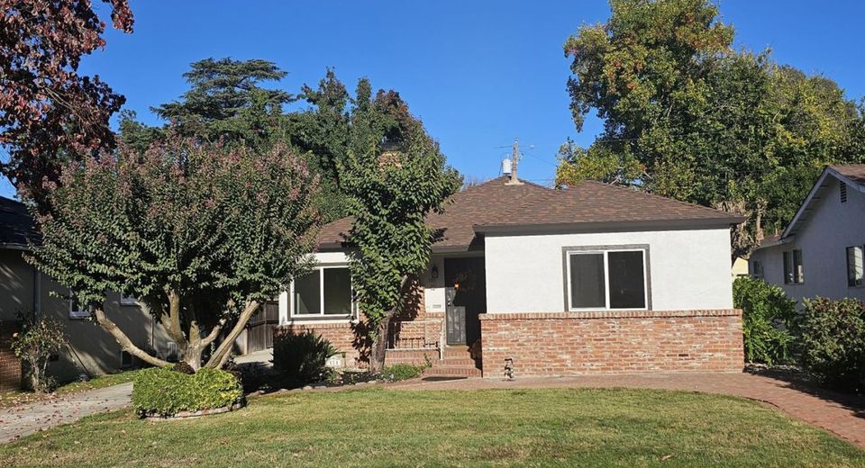 151 San Antonio Way, Sacramento, CA 95819 Photo