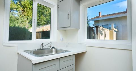 151 San Antonio Way, Sacramento, CA 95819 Photo