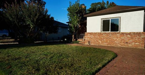 151 San Antonio Way, Sacramento, CA 95819 Photo