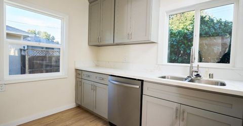 151 San Antonio Way, Sacramento, CA 95819 Photo