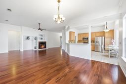 6439 Longwood Dr.  photo 4