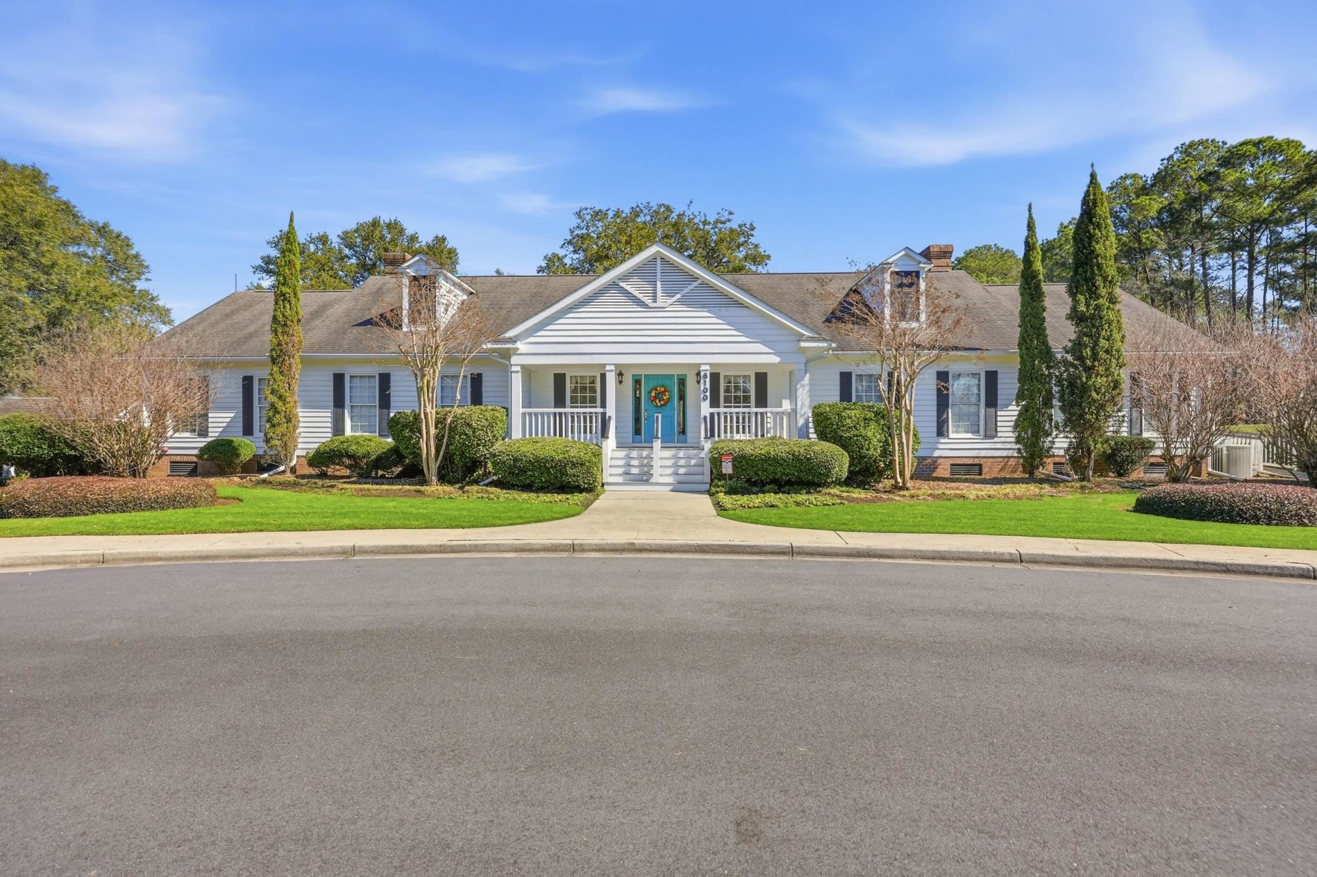 6439 Longwood Dr. Photo 40