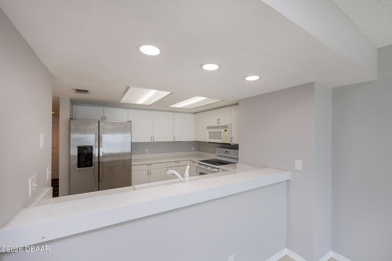 2967 S Atlantic Avenue, Unit 406, Daytona Beach Shores, FL 32118 Photo