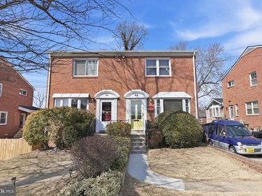 53 GARDEN DRIVE, ALEXANDRIA, VA 22304