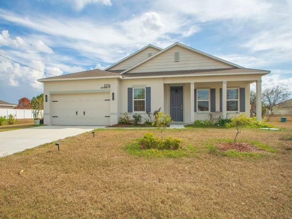 5216 NW Iredell Street, Port St. Lucie, FL 34986