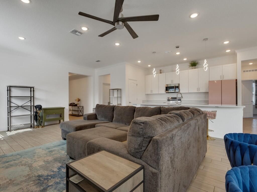 5216 NW Iredell Street, Port Saint Lucie, FL 34986 Photo