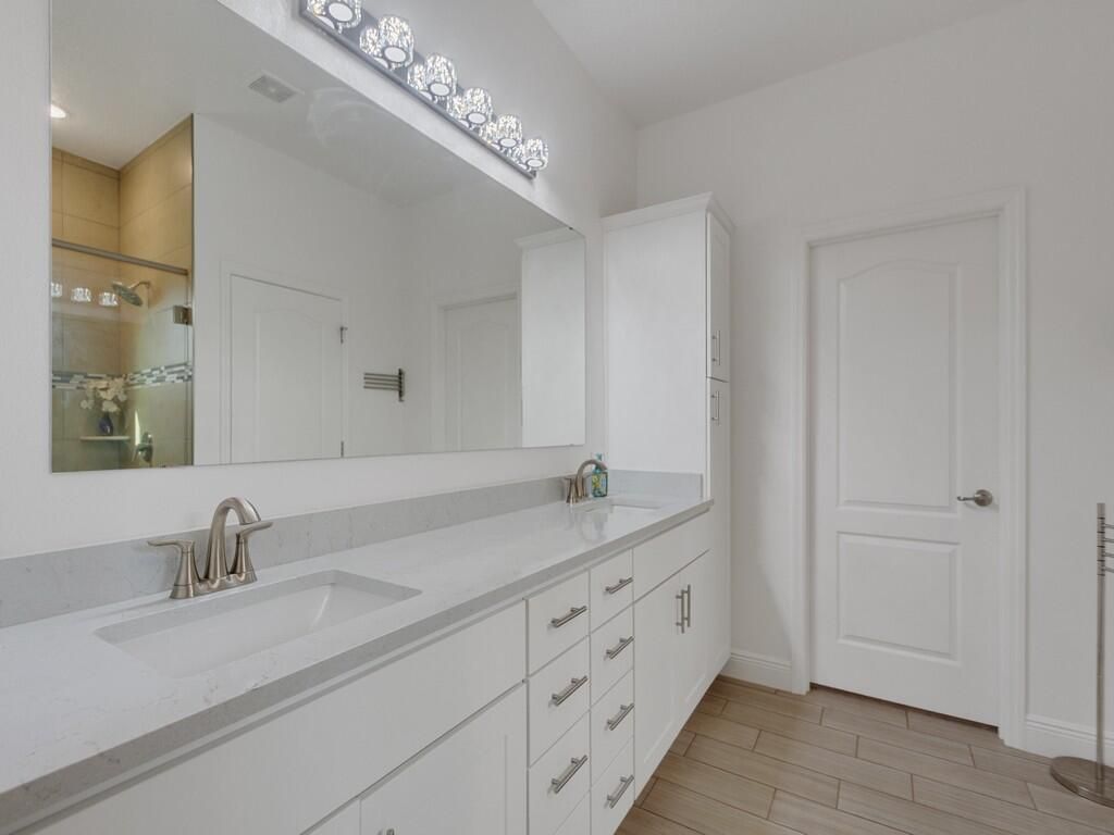 5216 NW Iredell Street, Port Saint Lucie, FL 34986 Photo