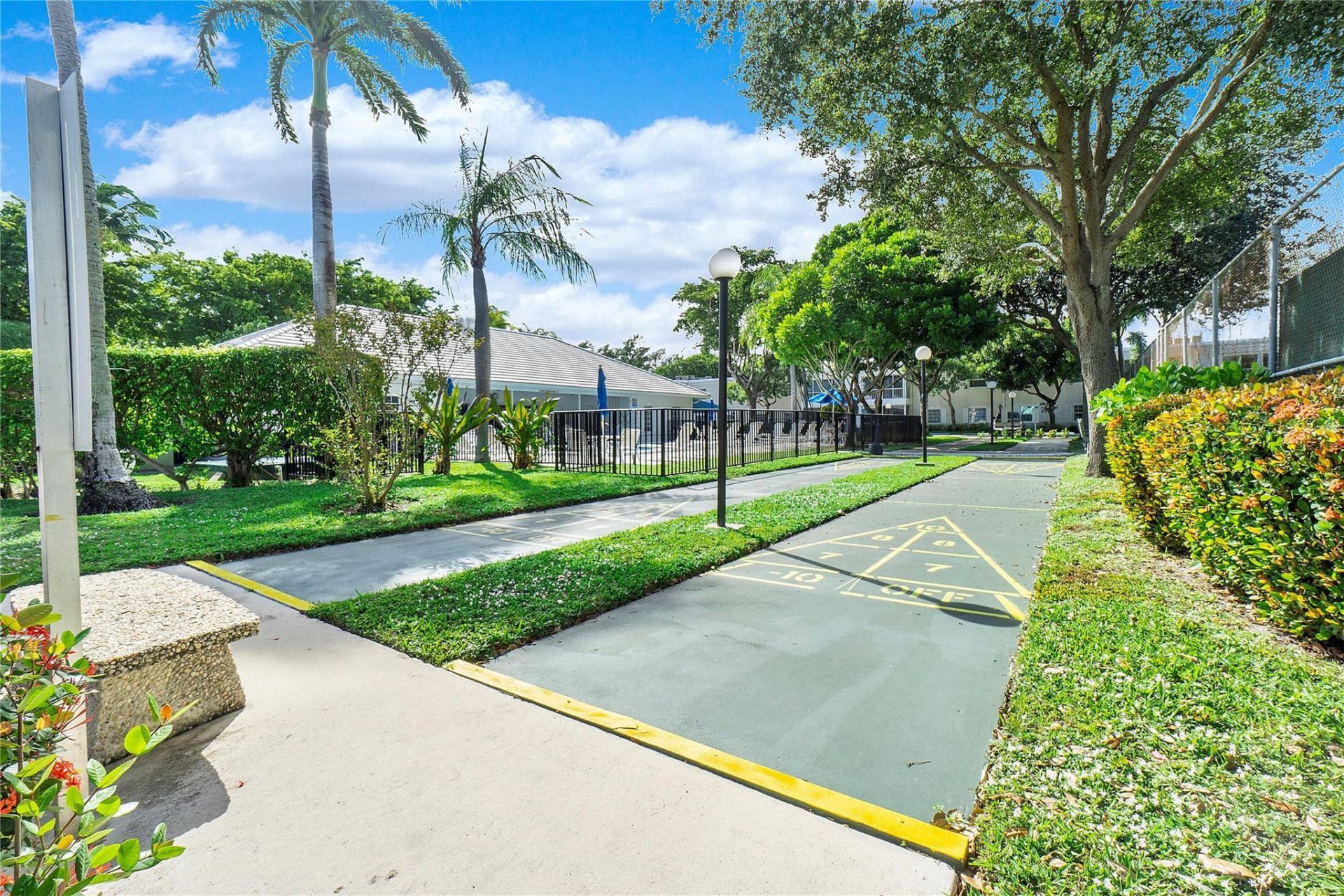 6239 Bay Club Drive, Unit 1, Fort Lauderdale, FL 33308 Photo