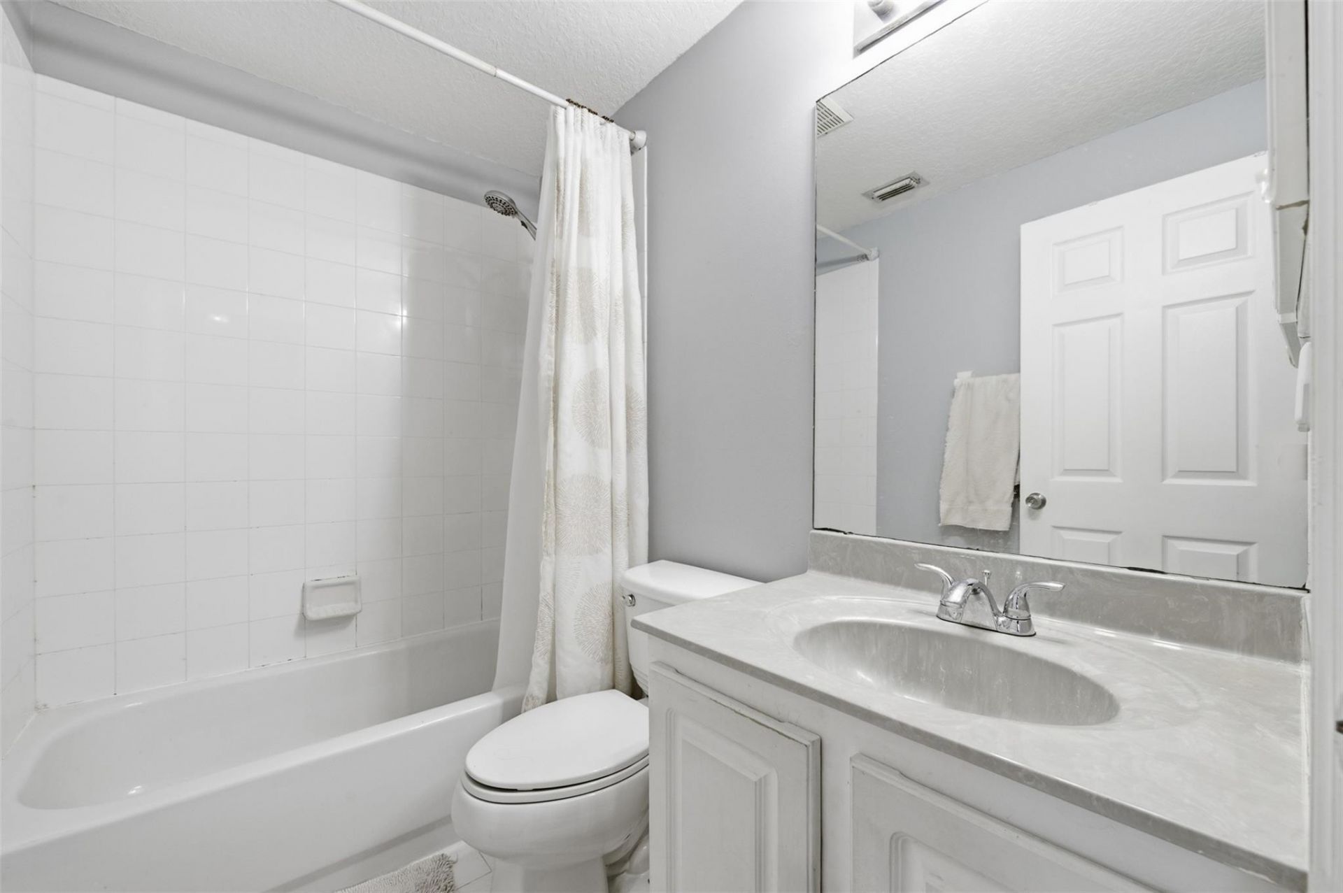 5630 NW 106 Ave, Unit 5630, Coral Springs, FL 33076 Photo