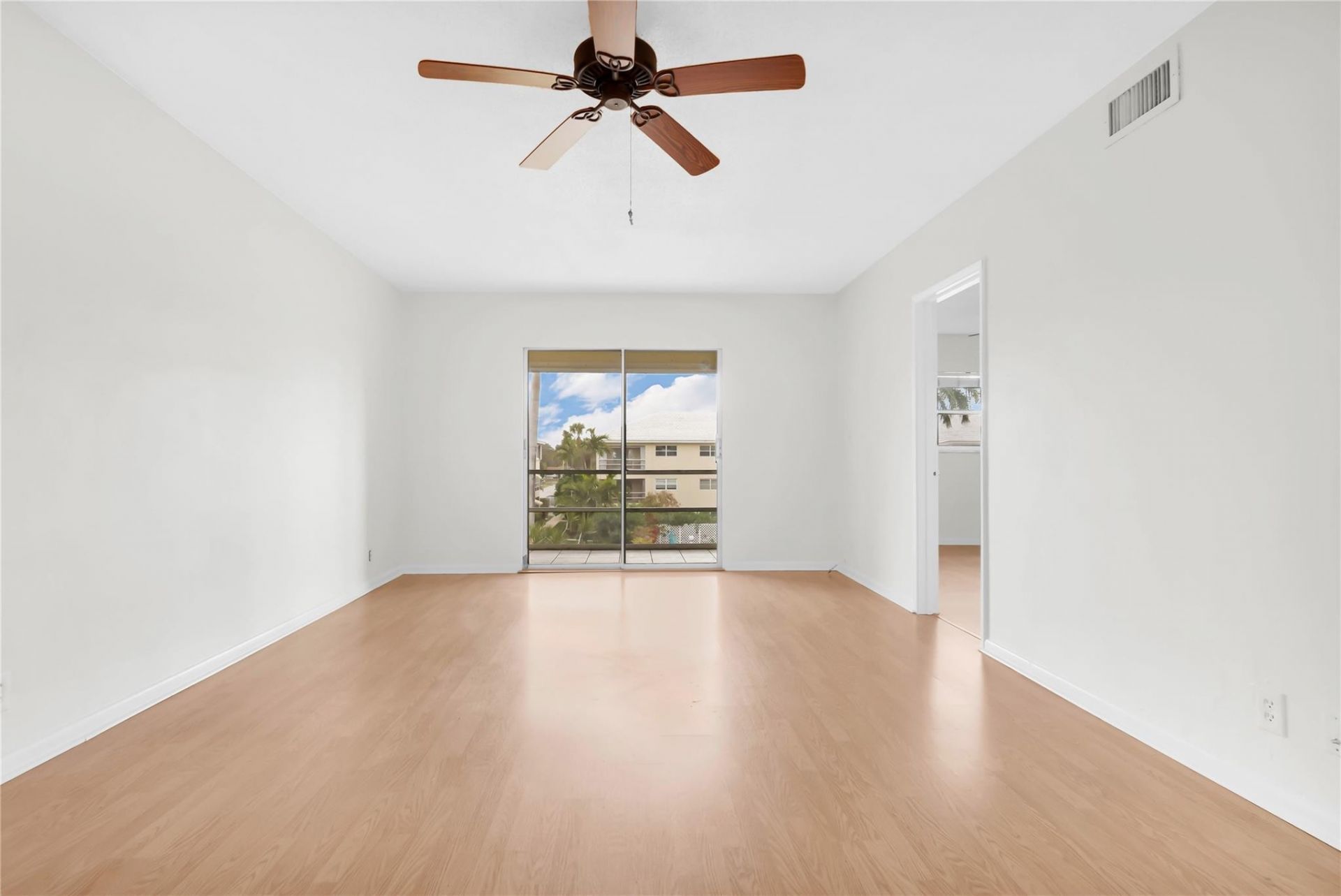 1951 NE 39th St, Unit 337, Lighthouse Point, FL 33064 Photo