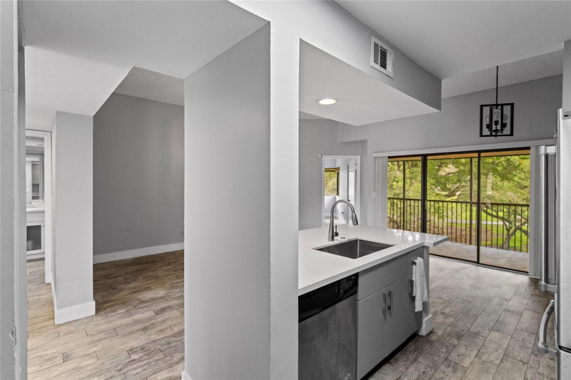 8164 NW 17th Manor, Unit 8164, Plantation, FL 33322 Photo