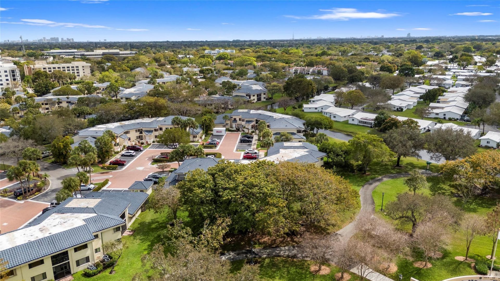 8164 NW 17th Manor, Unit 8164, Plantation, FL 33322 Photo