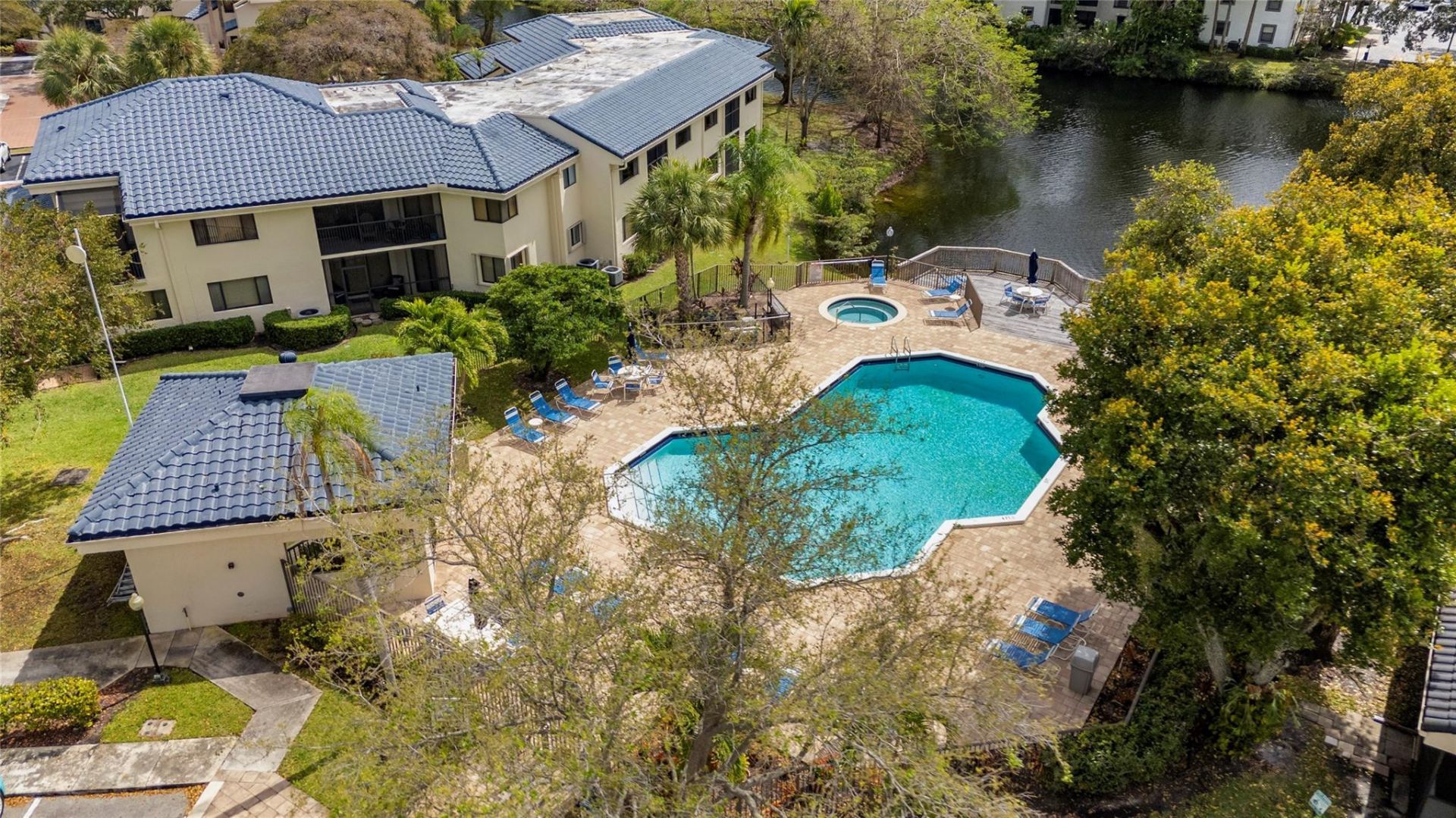 8164 NW 17th Manor, Unit 8164, Plantation, FL 33322 Photo