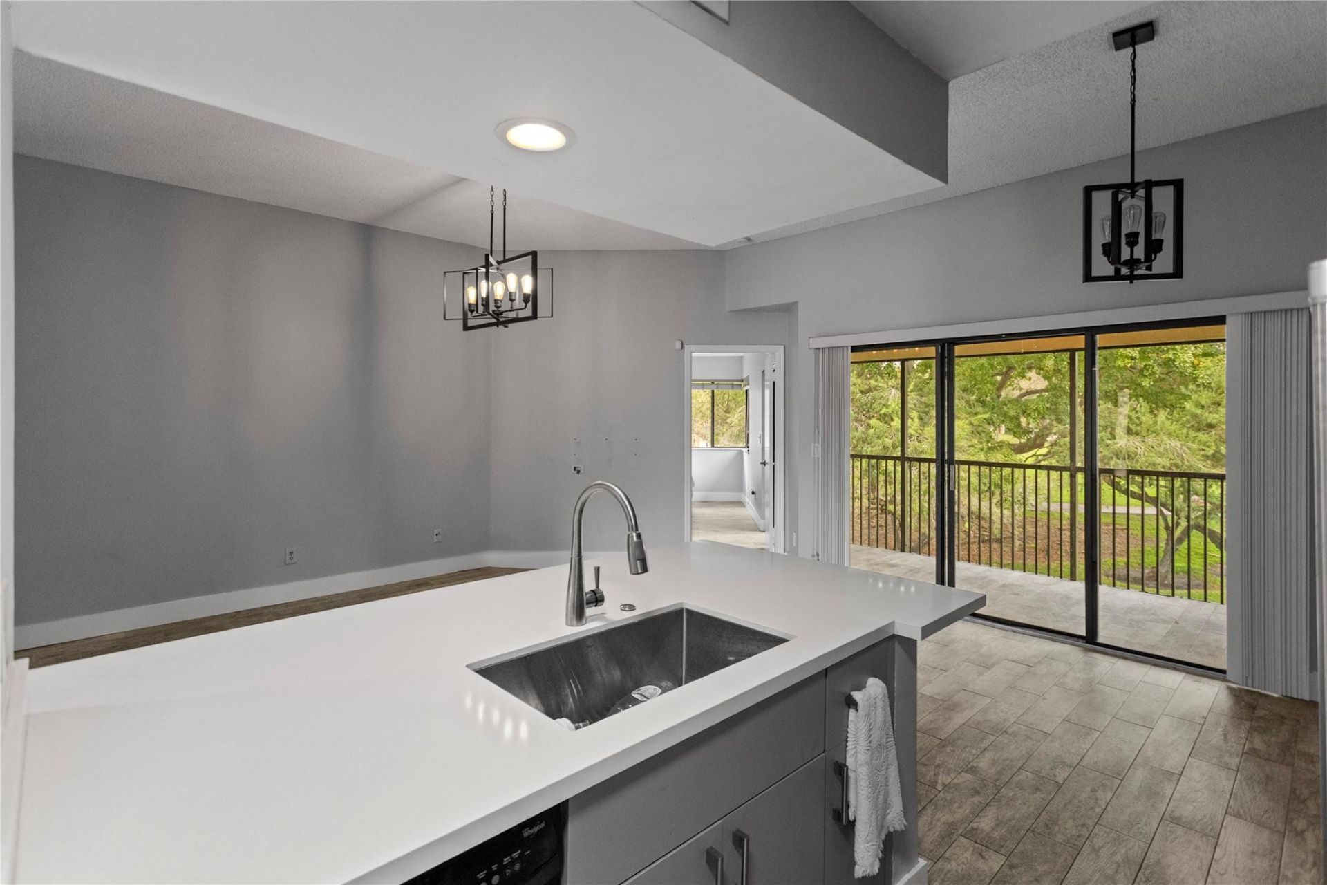 8164 NW 17th Manor, Unit 8164, Plantation, FL 33322 Photo