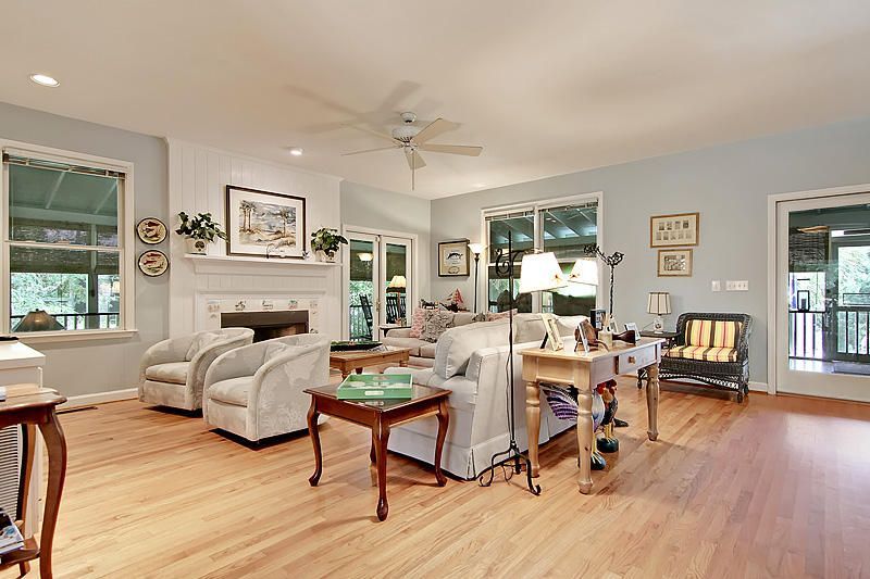 2262 Ion Avenue Photo 23